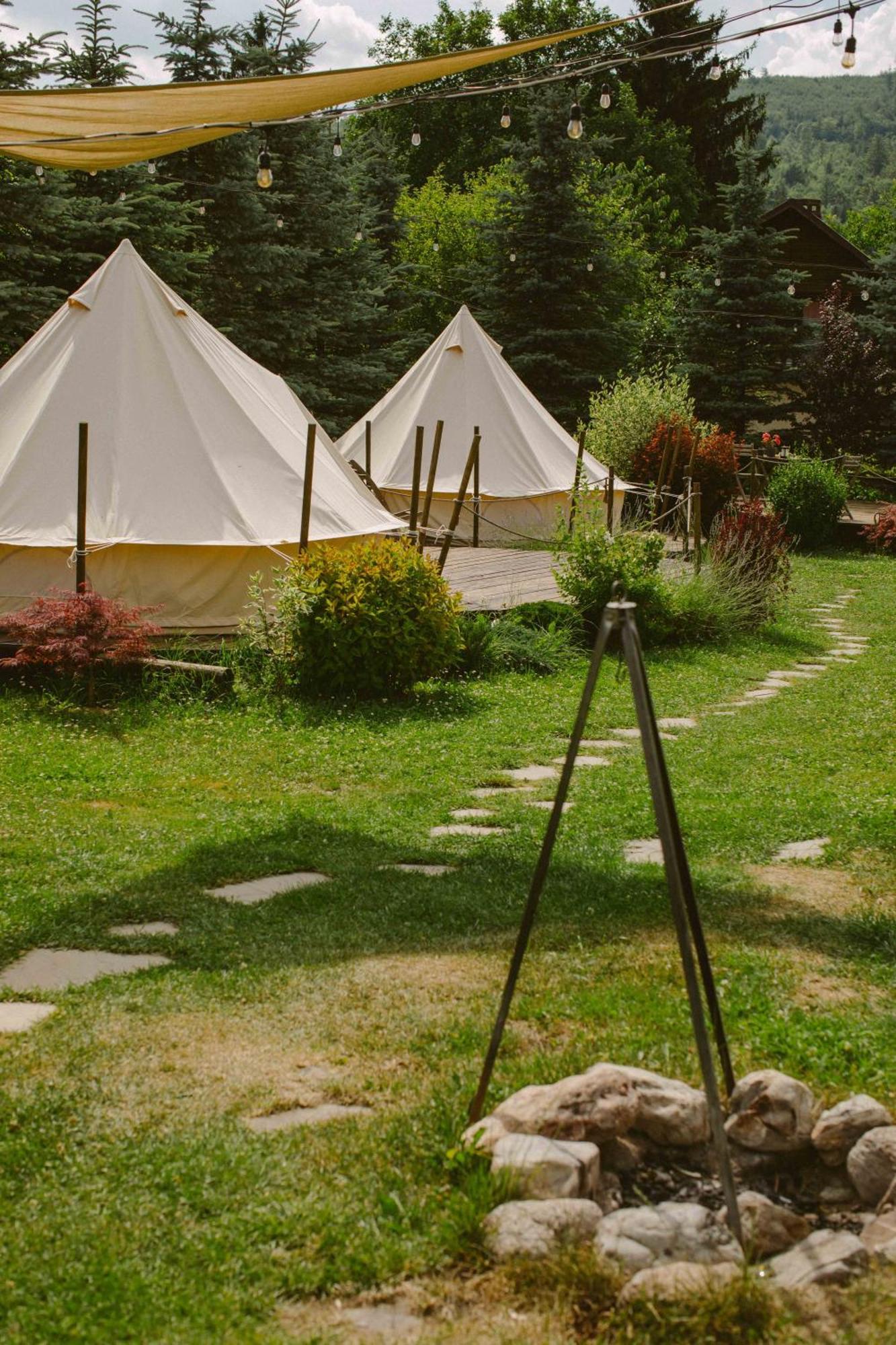 Valea Doftanei Glamping Tesila
